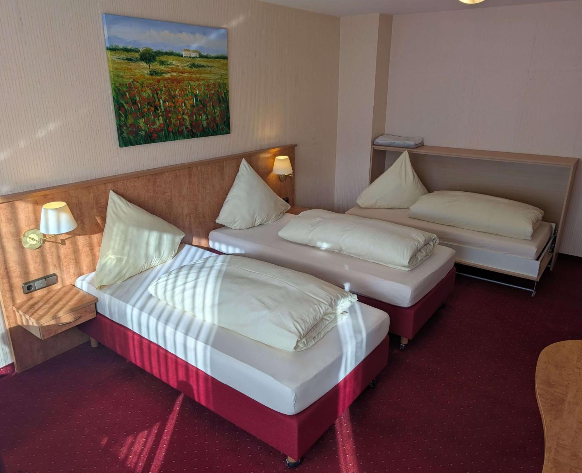 Stadthotel Augsburg Bagian luar foto