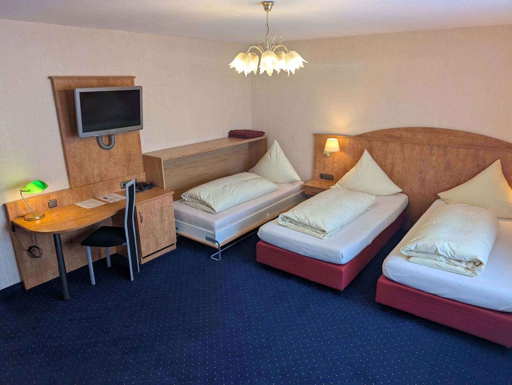 Stadthotel Augsburg Bagian luar foto
